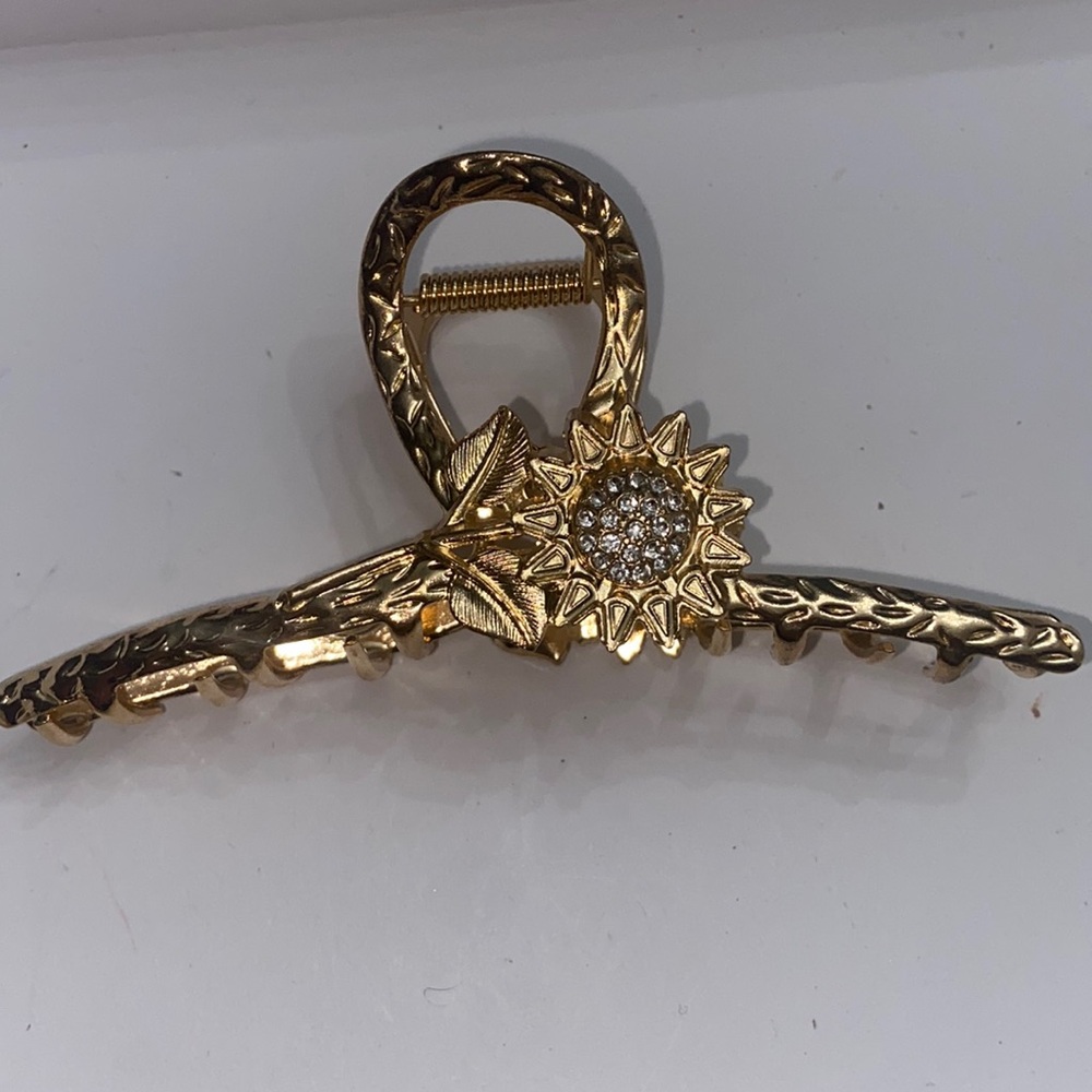 🌷NEW sunflower hair claw clip